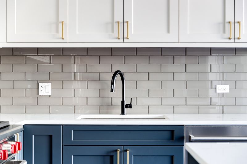 Modern Kitchen with Tile Backsplash
